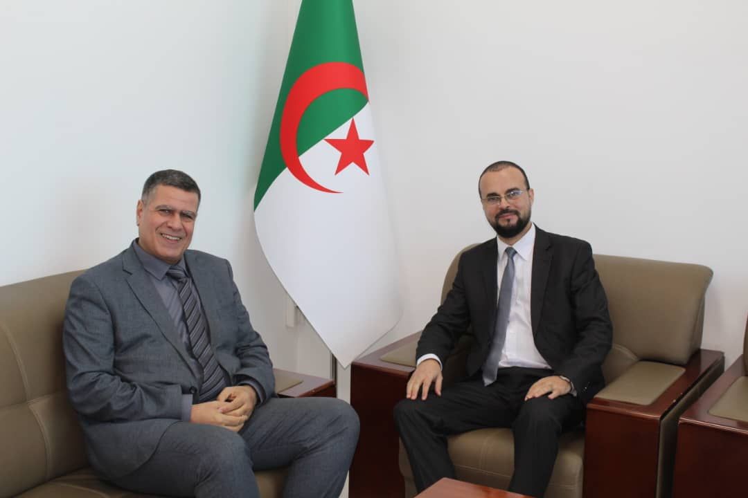 زيارة السيد كريم بلحداد مدير ديوان وزارة المجاهدين وذوي الحقوق للمدرسة الوطنية العليا للصحافة وعلوم الإعلام